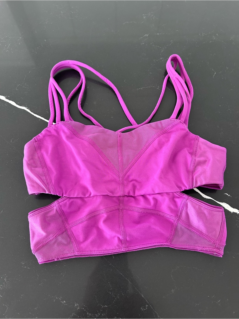 Lululemon Exquisite Bra Ultra Violet Sports Bra Yoga Athletic Strappy Activewear - Picture 2 of 5